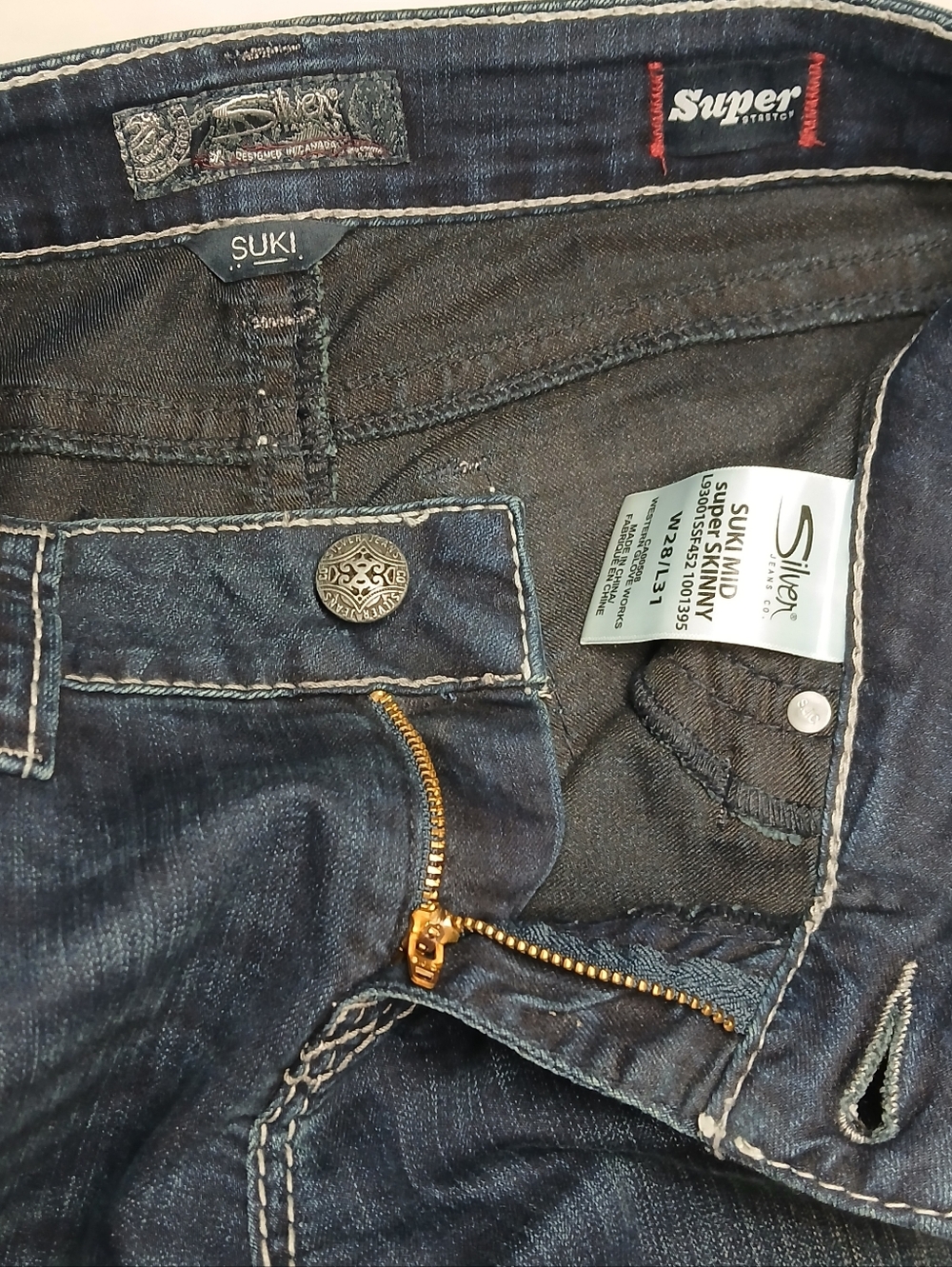 Silver Women's  Jeans Suki Size 28 x 31 Mid Rise Super Skinny Stretch - Picture 3 of 12